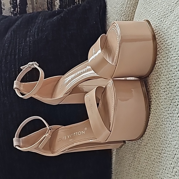 New Louis Vuitton Block Heel - Picture 1 of 8